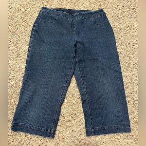Slim Station Capri Jean Shorts, size 16